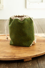 Load image into Gallery viewer, Wool Erin Project Bag
