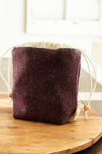 Load image into Gallery viewer, Wool Erin Project Bag
